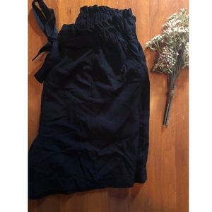 H&M high waisted belted shorts